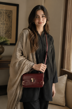 Elowen Maroon