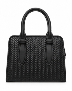 Amara Black