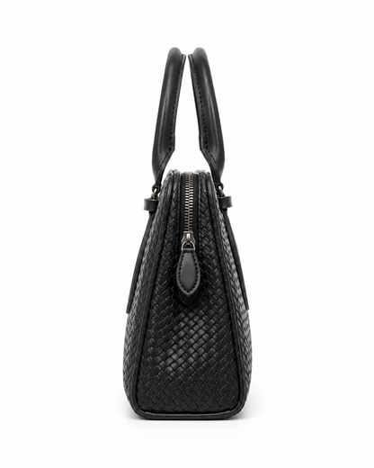 Amara Black