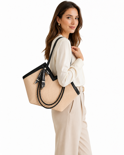 V-Cut Beige