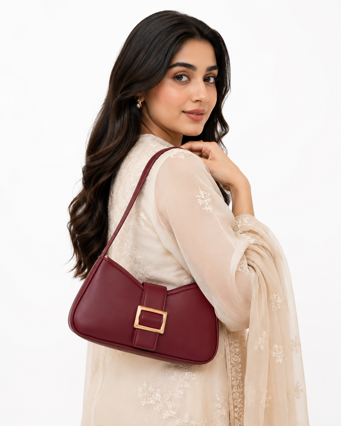 Luna Maroon
