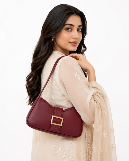 Luna Maroon