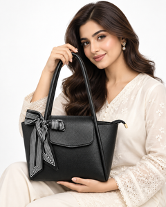 Noirelle Black