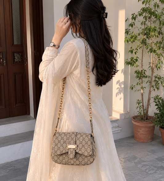 Luma Devaux Celeste Chain Crossbody Bag – Elegant Beige Luxury Shoulder Purse